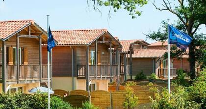 Villa in Eauze With Golf and Private Pool