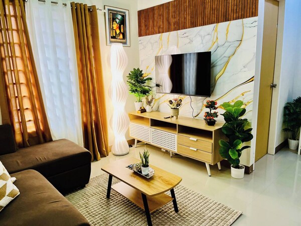Bloomstone - 2br Family Suite In Gensan - General Santos