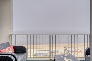 Property grounds - Beachfront apartment with direct beach access (Arcachon)
