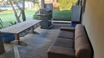 ๋ฐฉ๊ฐ๋ก, ์นจ์ค 2๊ฐ, ์ฅ์ ์ธ ์ง์ | ์ผ์ธ ์๋น