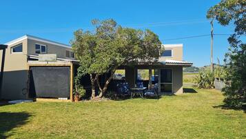Bungalow, 2 Bedrooms, Accessible | Property grounds