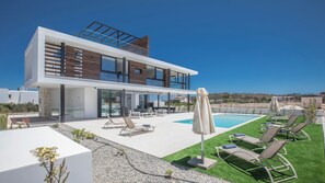 Nicht klassifiziertes Bild, 3 von 30, Schaltfläche