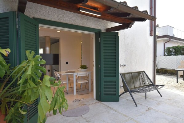 Unclassified image, 1 of 12, button - Vrbo Property (Forte dei Marmi)