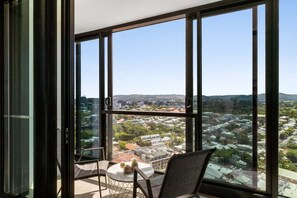 Interior - City Lights Retreat – Fortitude Valley (Brisbane)