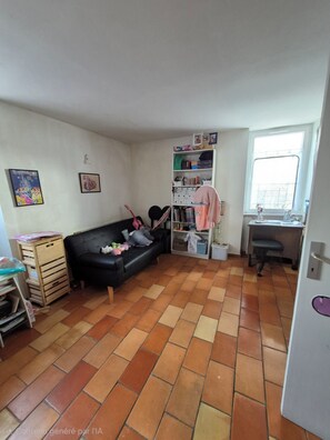 Nicht klassifiziertes Bild, 3 von 4, Schaltfläche