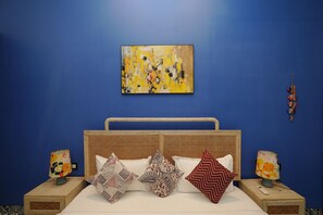 Desk, free WiFi - Euphoria by Dia Hotels And Homes (Nerul)