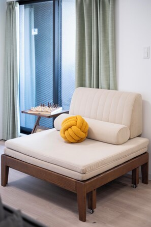 Apartamento standard, para não fumantes, vista para a cidade | Parte interna