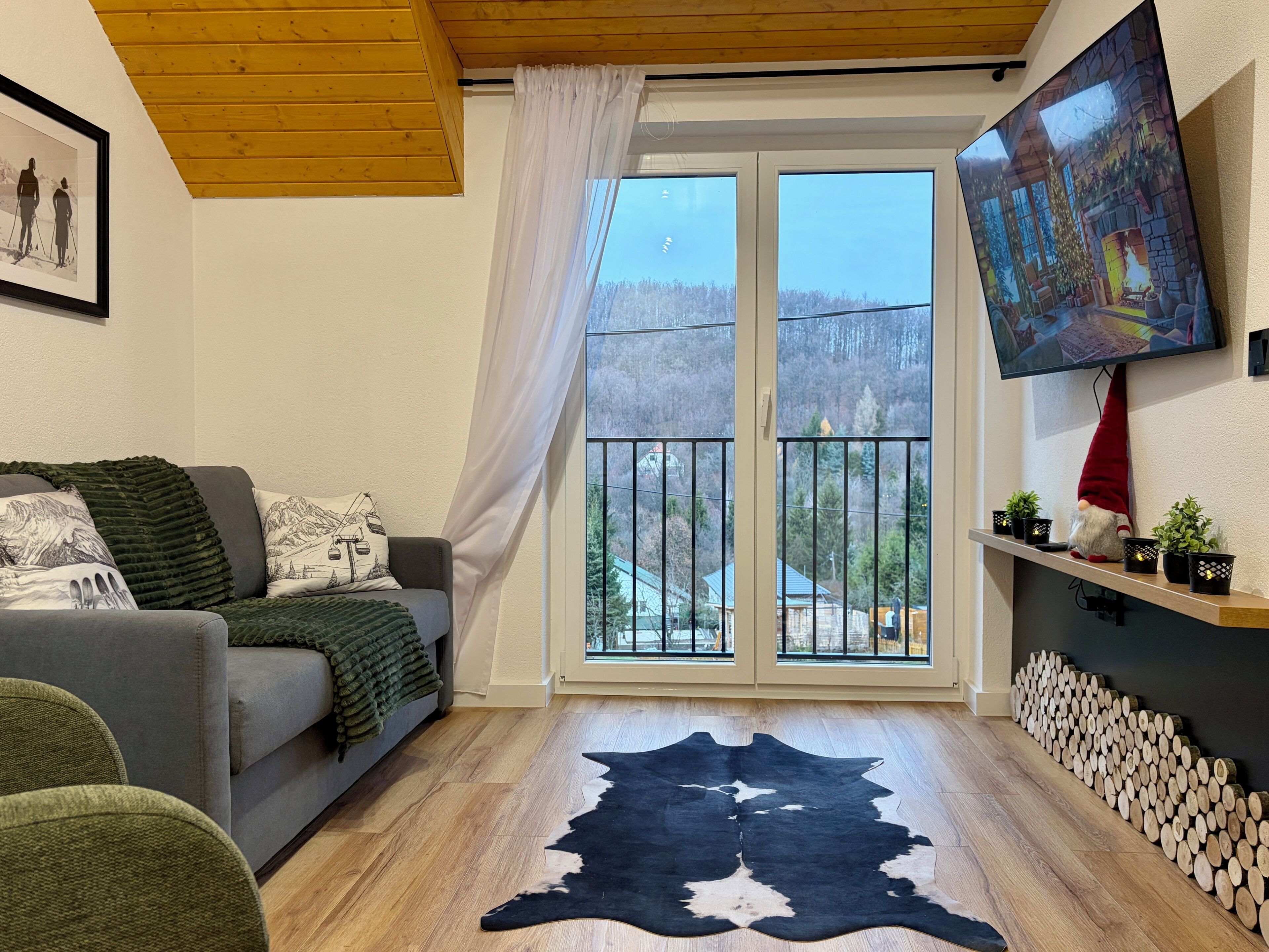 Vierpersoonskamer, balkon, uitzicht op bergen