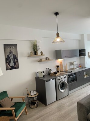 Imagen sin descripción, 3 de 8, botón