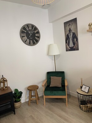 Interior - Duplex apartment in the center of Fontainebleau and 5 minutes from the forest! (Fontainebleau)