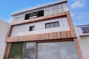 House | Exterior - Collection O BKC Kurla Formerly Hotel Pride Suite (Mumbai)