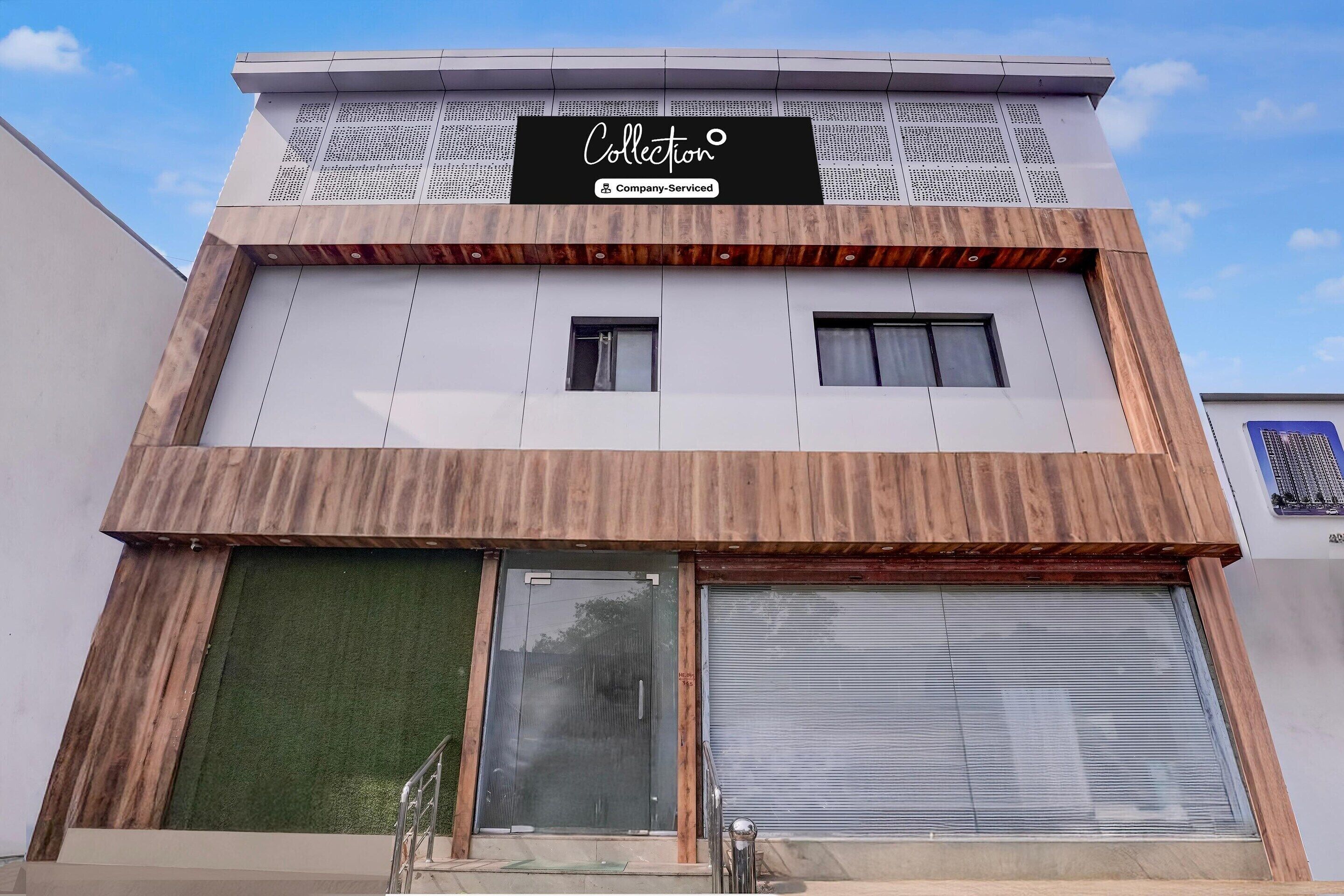 House | Exterior detail