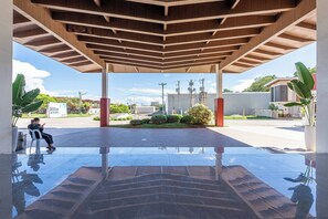 Imagen sin descripción, 3 de 55, botón