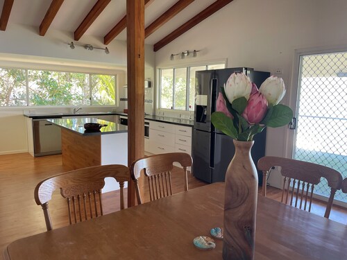 Salt and Sea renity On Milton