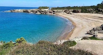 Terpsi Aprtmnts - Kyparissia Studio Garden Retreat