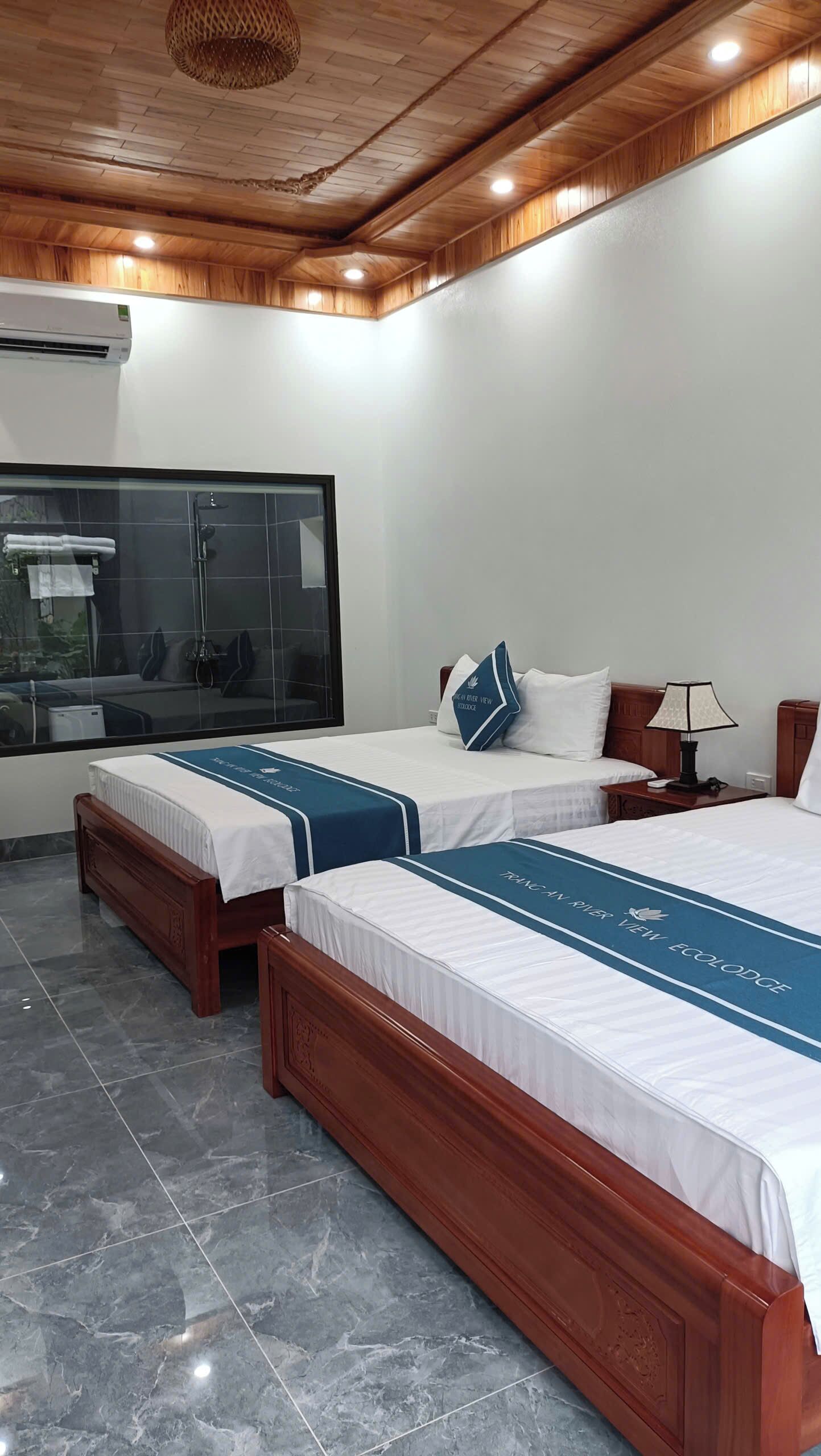 Familienzimmer, Bergblick