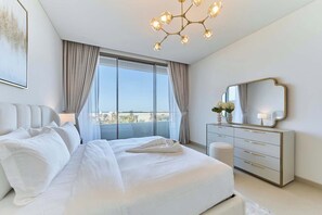 Bügeleisen/Bügelbrett, WLAN, Bettwäsche