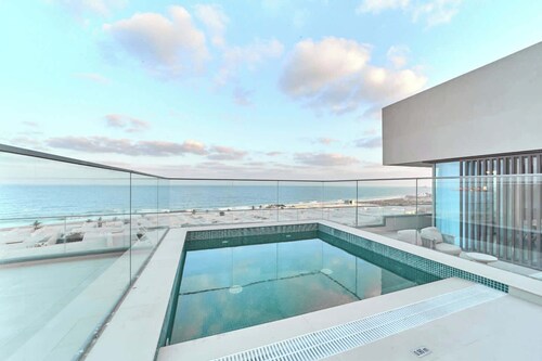 Al Zorah 4 Bedroom Penthouse with Sea View