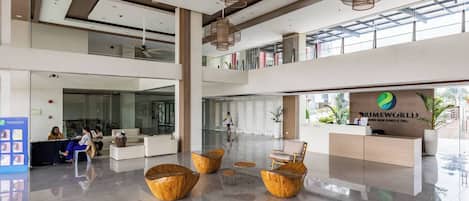 Apartment, 1 Bedroom, Accessible, Smoking | Lobby