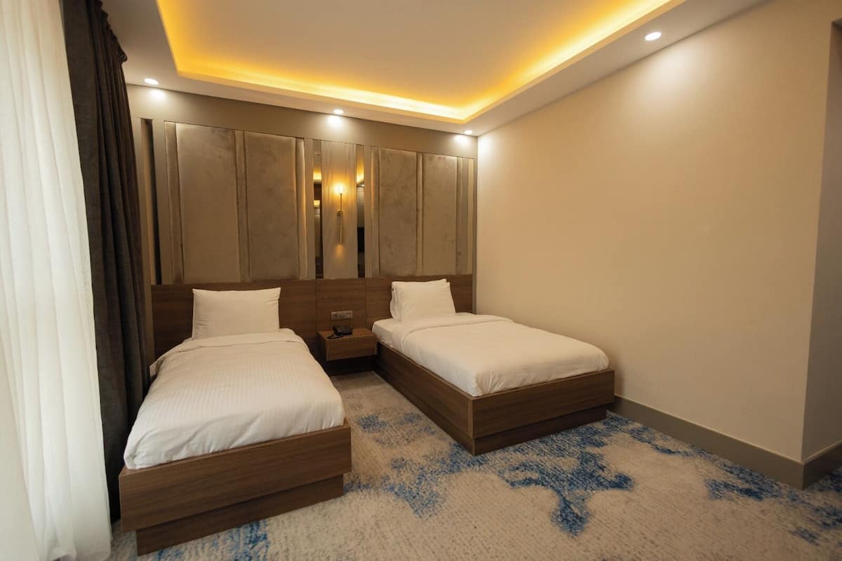 Classic Twin Room