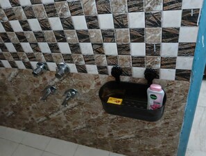 Dusche, Handtücher, Seife