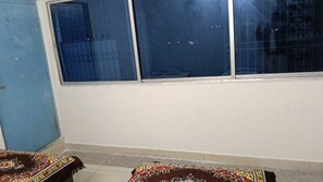Rollaway beds, bed sheets - Hotel Vasu (Gopalganj)