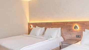 Triple Room, Balcony, Mountain View