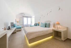 Coffres-forts dans les chambres, fer et planche à repasser