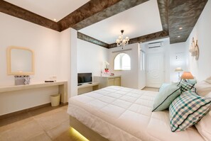 Coffres-forts dans les chambres, fer et planche à repasser