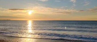 A refuge for two between orchard and sea in Valencia, located in P.N.de lálbufera