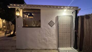 Enceinte de lâhĂ©bergement