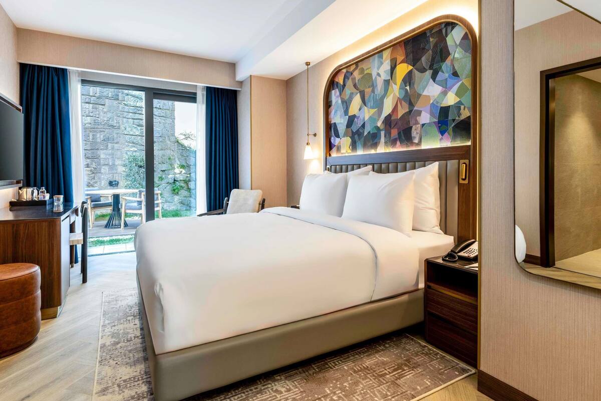 Artículos del minibar gratis y caja de seguridad en la habitación 