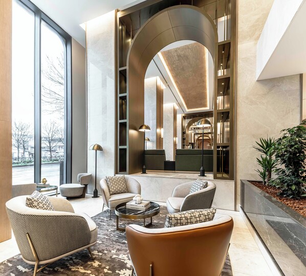 Reception - Mövenpick Istanbul Old Town (Istanbul)