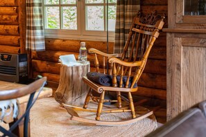 Interior - Unique stay in nature, Private outdoor hot tub, Characteristic Log Cabin (Uden)