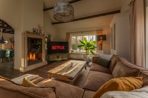 Imagen sin descripción, 4 de 43, botón