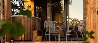 Wellness in nature – relax together in a lodge just for the two of you.