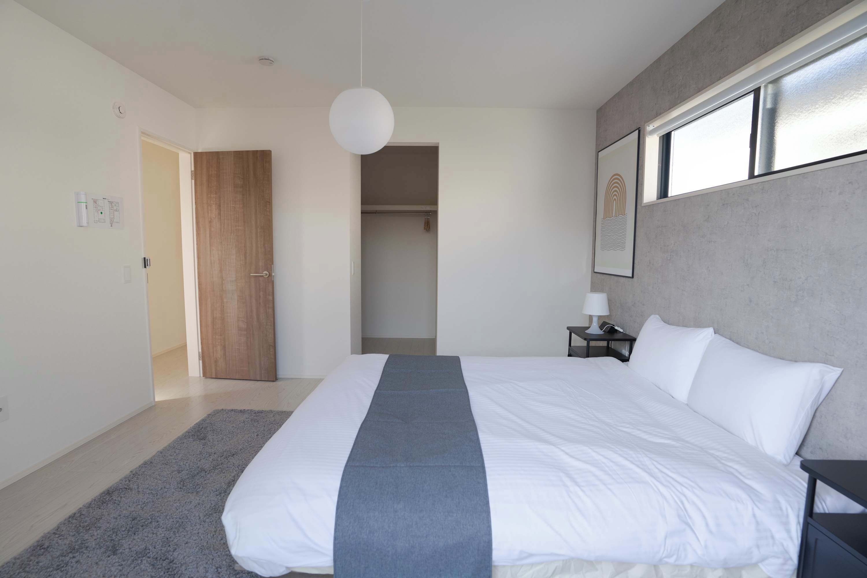 3 bedrooms, desk, iron/ironing board, WiFi