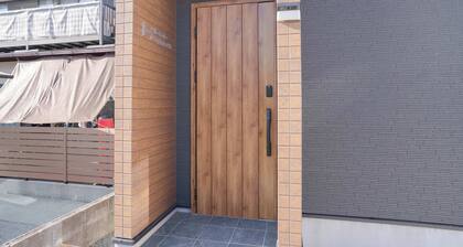 Modern Home Near Kumamoto Airport by Restavio