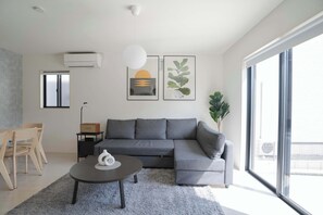 TV, offices