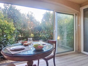 Kitchen / Dining Room - Les trinquettes by Interhome (Six Fours)