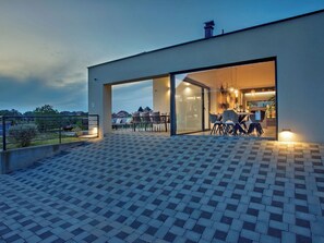 Outdoor dining - Das Klet by Interhome (Dugo Selo)