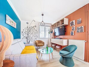 TV - Elioluaso by Interhome (Tréguier)