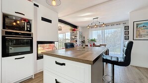 Fridge, microwave, oven, dishwasher - Les Rainettes by Interhome (Les Moutiers-en-Retz)