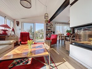 TV - Les Rainettes by Interhome (Les Moutiers-en-Retz)