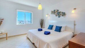 2 bedrooms, desk, Internet - Cristina Inn by Interhome (Armação de Pêra)
