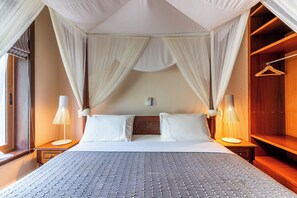 Bureau, Wi-Fi gratuit, draps fournis