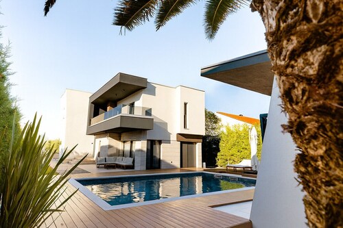 Luxusvilla Positiva mit beheiztem Pool