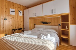 1 Schlafzimmer, Bügeleisen/Bügelbrett, WLAN