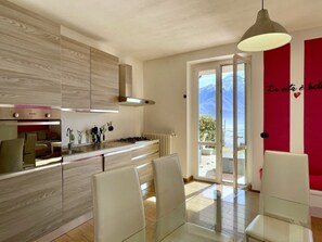 Dining - Libellula by Interhome (Gera Lario)