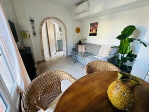 リビング エリア